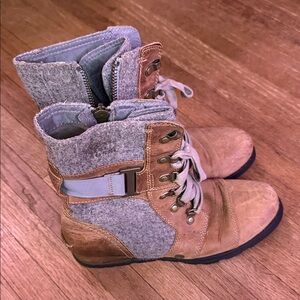 Sorel Gray and Tan Combat Boots